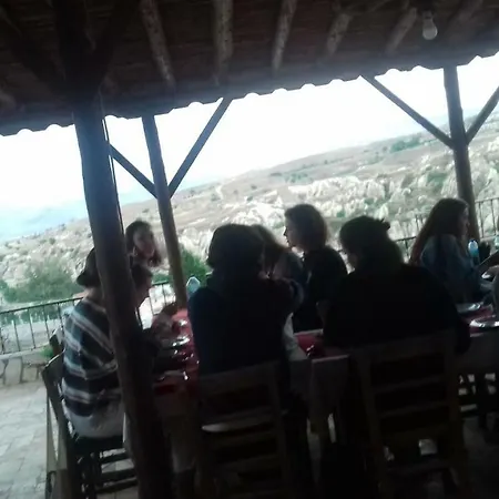Aziz Cave Hotel *